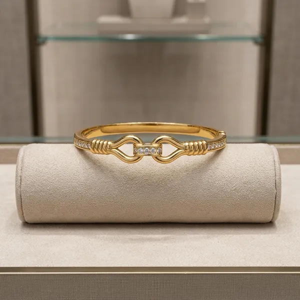 Regal_Pave_Bangle_Bracelet