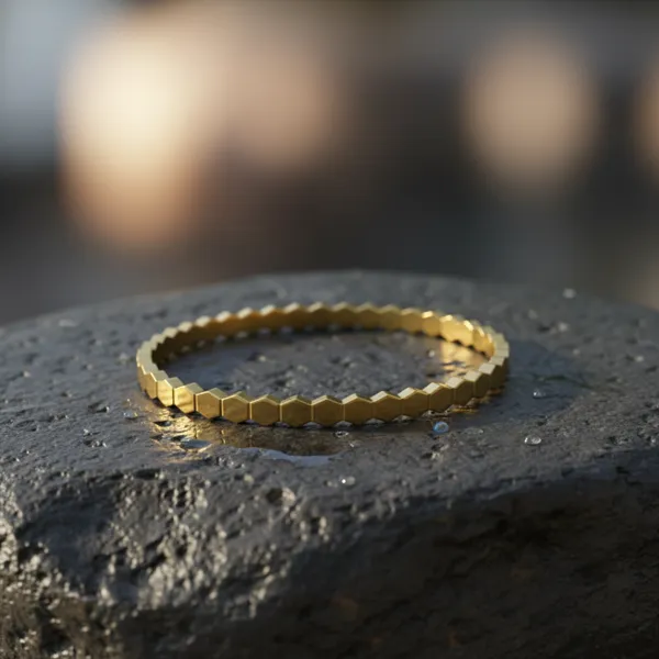 Golden_Hexagon_Link_Bracelet