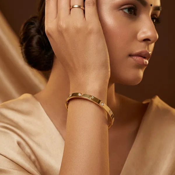 Gold_Plated_Bracelet_Screw_Style