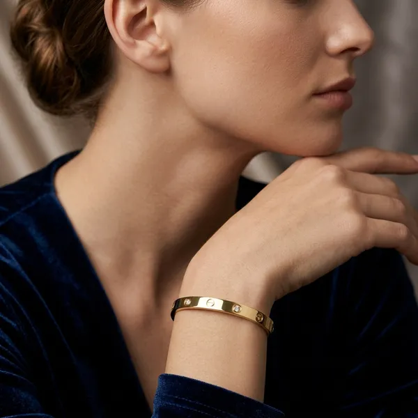 Gold_Plated_Bracelet_Screw_Style