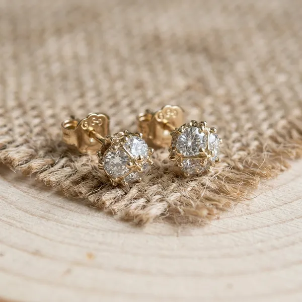 Gold_Plated_Crystal_Floral_Stud_Earrings
