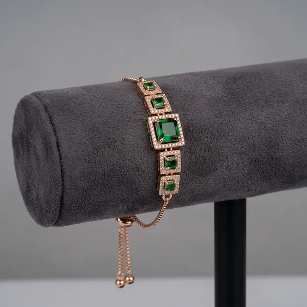 Rose_Gold_Green_Stone_Bolo_Bracelet