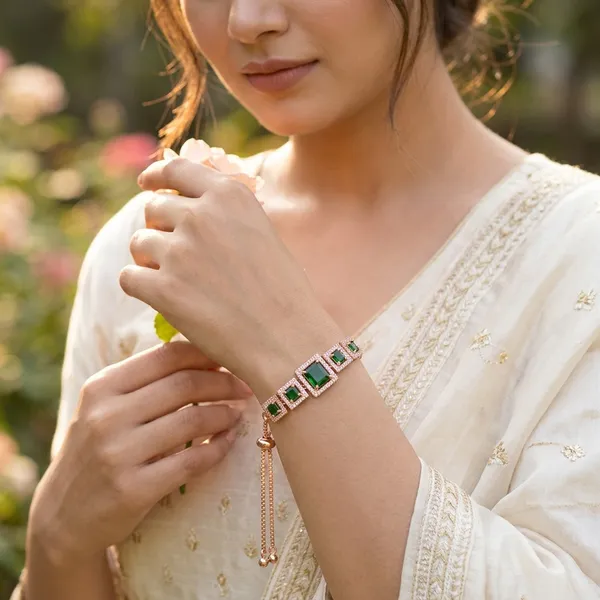 Rose_Gold_Green_Stone_Bolo_Bracelet