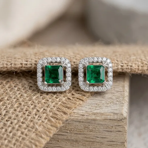 Elegant_Emerald_Green_Square_Halo_Stud_Earrings__Luxury_Jewelry