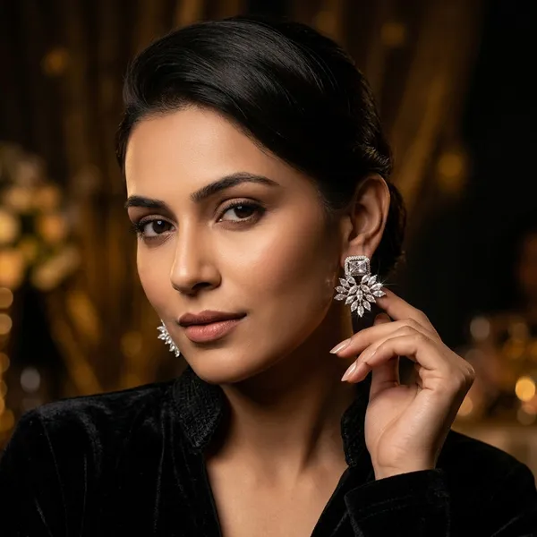 Silver_Crystal_Earring_Starburst