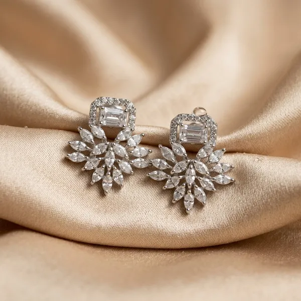 Silver_Crystal_Earring_Starburst