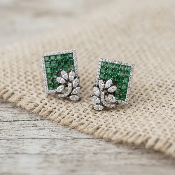 Square_Emerald_and_Diamond_Stud_Earrings