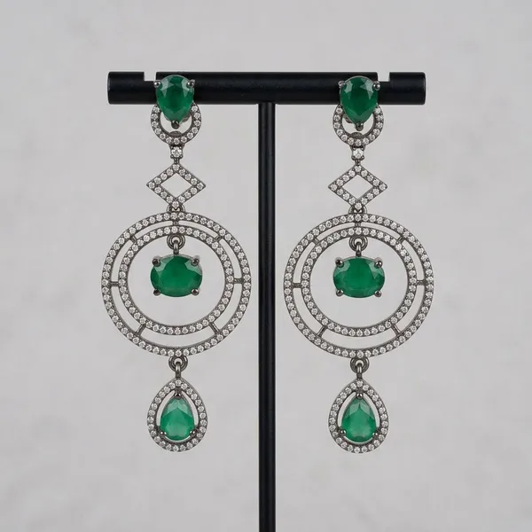 Emerald_Green_and_Diamond_Dangler_Earrings