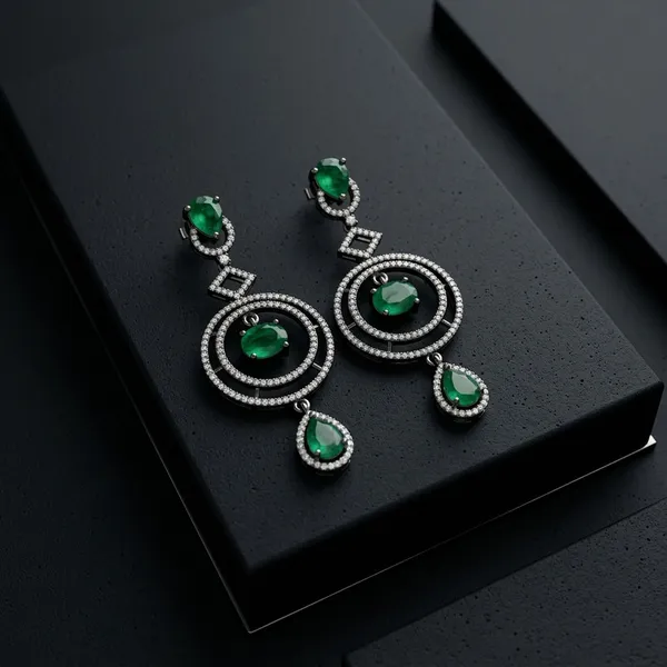 Emerald_Green_and_Diamond_Dangler_Earrings