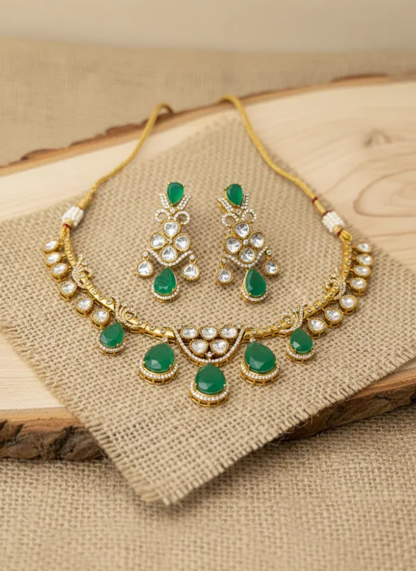 Indian_Set_Gold-Plated_Kundan_and_Emerald_Jewelry_Set__Traditional_Ethnic