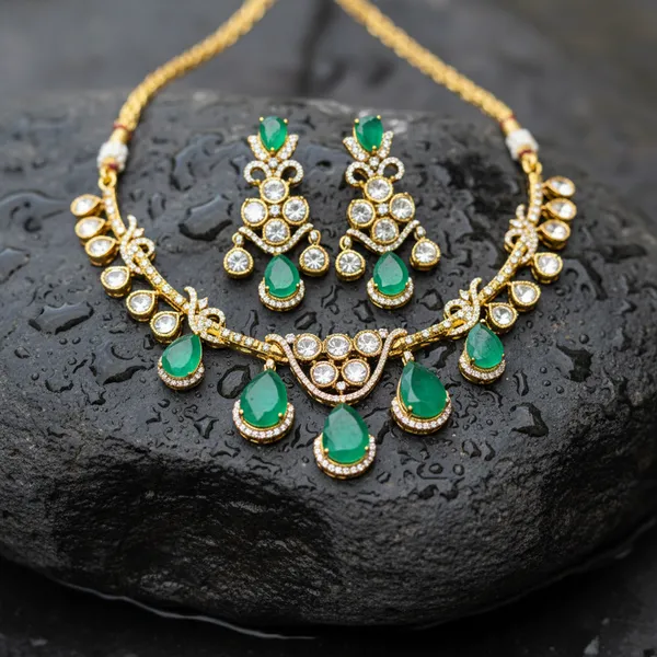 Indian_Set_Gold-Plated_Kundan_and_Emerald_Jewelry_Set__Traditional_Ethnic