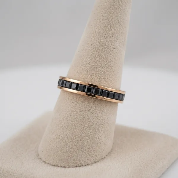 Modern_Black_Inlay_Band_Ring