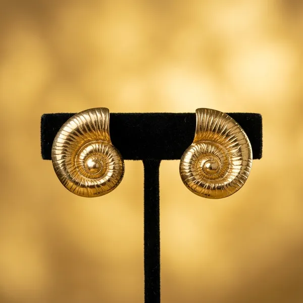 Golden_Nautilus_Spiral_Shell_Stud_Earrings