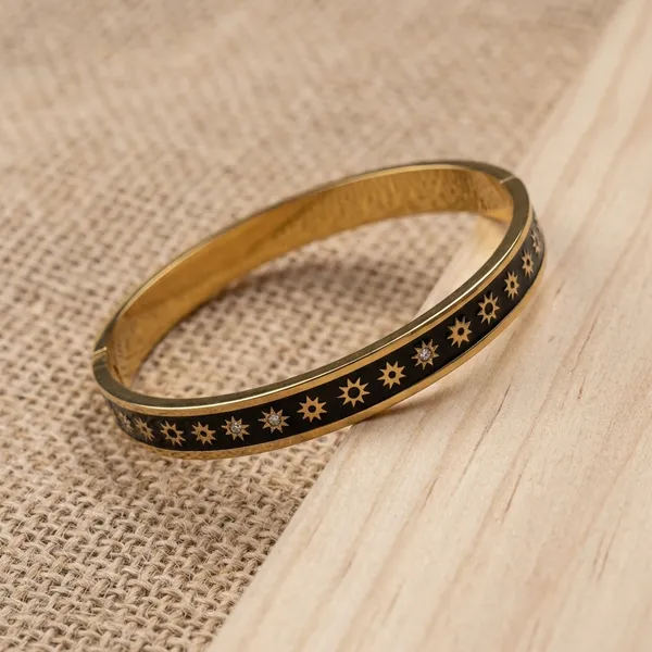 Celestial_Starburst_Gold_Bangle