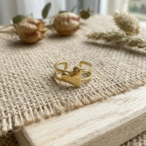 Gilded_Heart_Adjustable_Ring