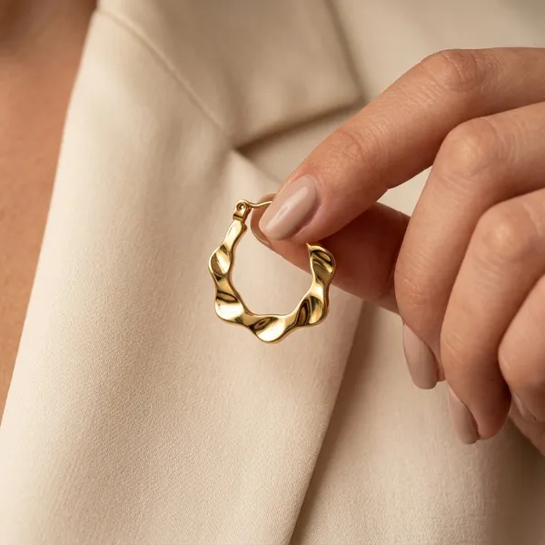 Gilded_Wave_Texture_Hoop_Earrings
