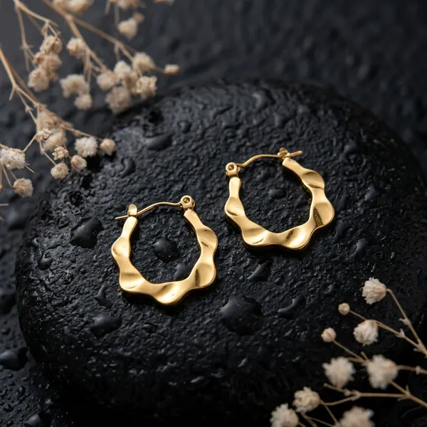 Gilded_Wave_Texture_Hoop_Earrings