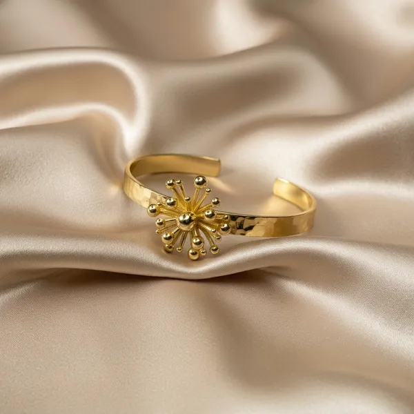 Golden_Starburst_Cuff_Bracelet