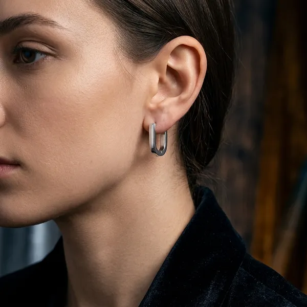 Minimalist_Sleek_Silver_U-Shape_Huggie_Pair_Of_Earrings