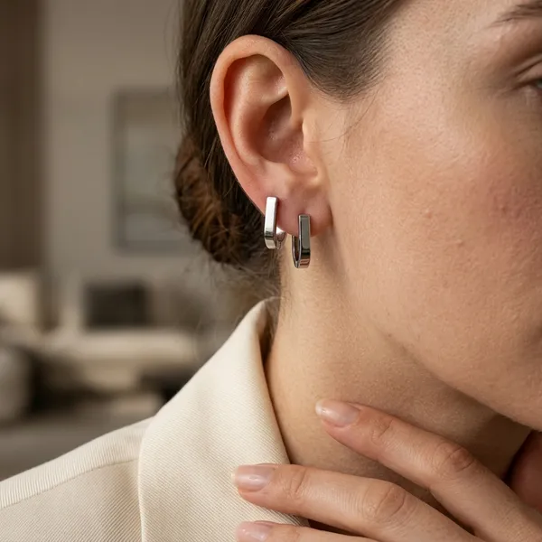 Minimalist_Sleek_Silver_U-Shape_Huggie_Pair_Of_Earrings