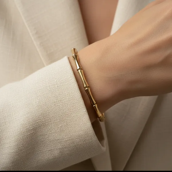 Luxury_Gold_Bamboo_Stretch_Bracelet_for_Women_|_Minimalist_Stackable_Bangle_Jewelry