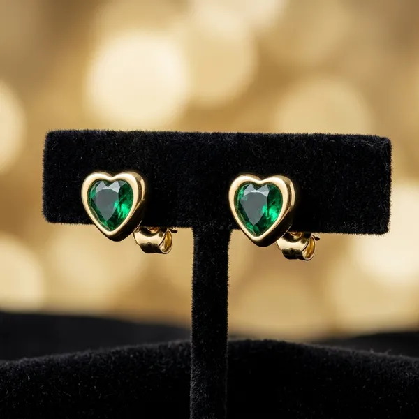 Radiant_Emerald-Green_Heart_Gold-Toned_Pair_Of_Earrings
