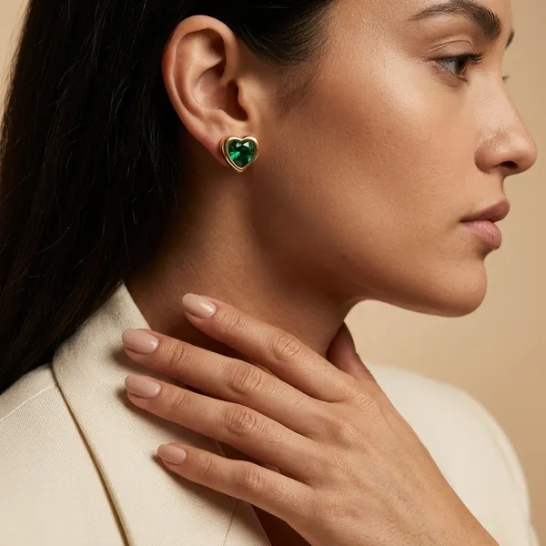 Radiant_Emerald-Green_Heart_Gold-Toned_Pair_Of_Earrings