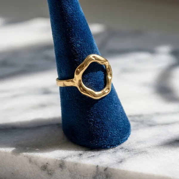 Molten_Horizon_Ring_-_Free_Size