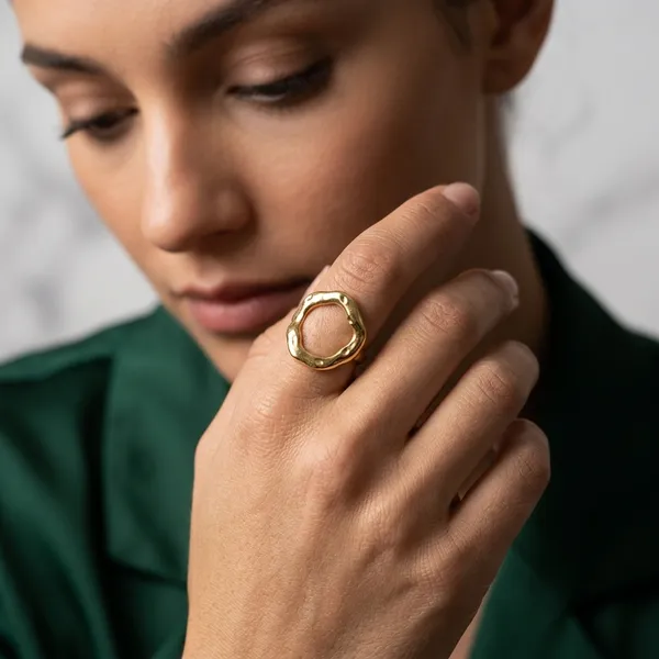Molten_Horizon_Ring_-_Free_Size