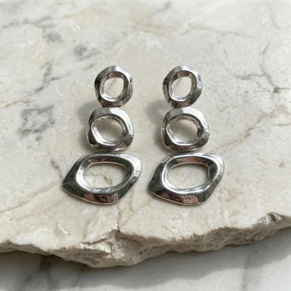 Hammered_Silver_Geometric_Earrings