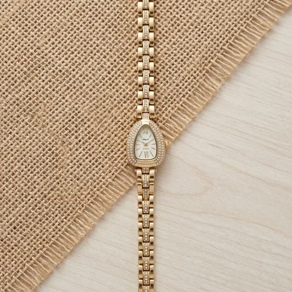 Nimi_House_Crystal_Teardrop_Luxe_Gold_Bracelet_Watch