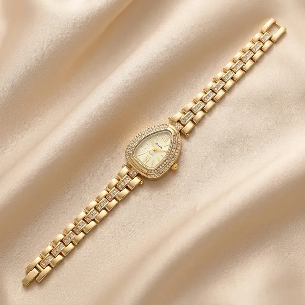 Nimi_House_Crystal_Teardrop_Luxe_Gold_Bracelet_Watch