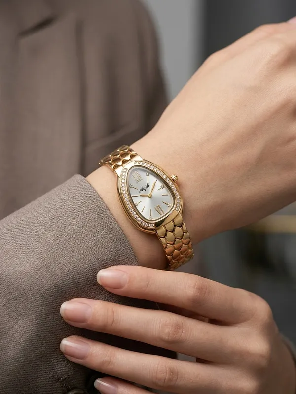 Neofashy_Imperial_Oval_Crystal_Gold_Bracelet_Watch_for_Women