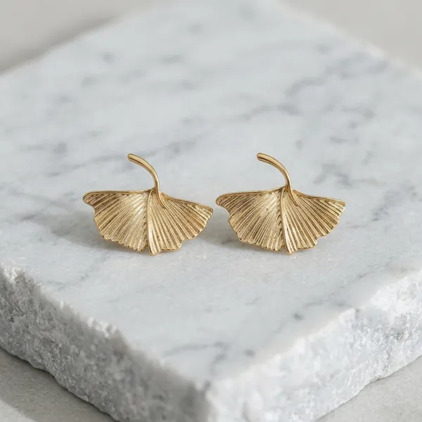 Elegant_Ginkgo_Leaf_Earrings