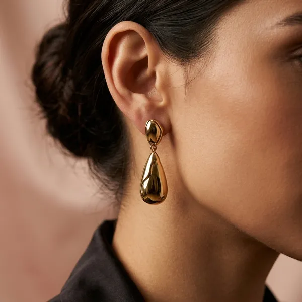 Gilded_Fluidity_Teardrop_Earrings
