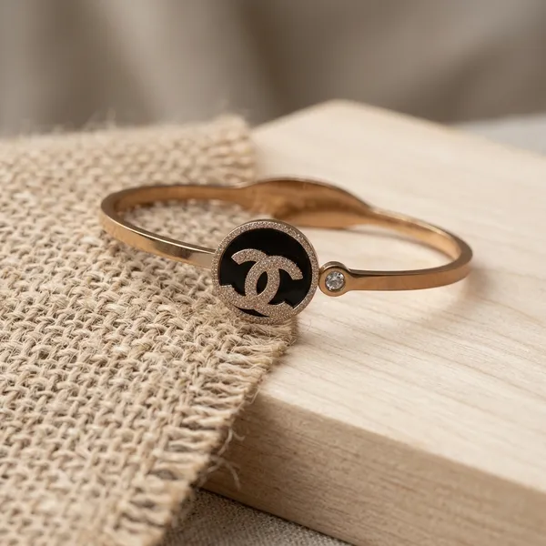 Chic_Logo_Bangle_Bracelet