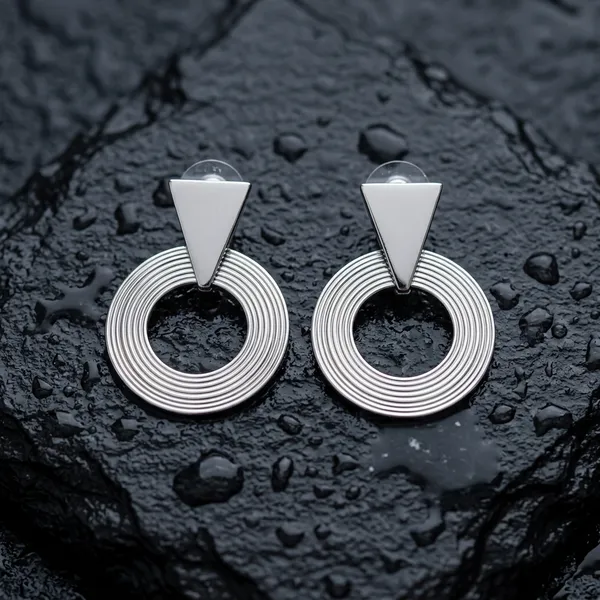 Geometric_Silver_Spiral_Earrings
