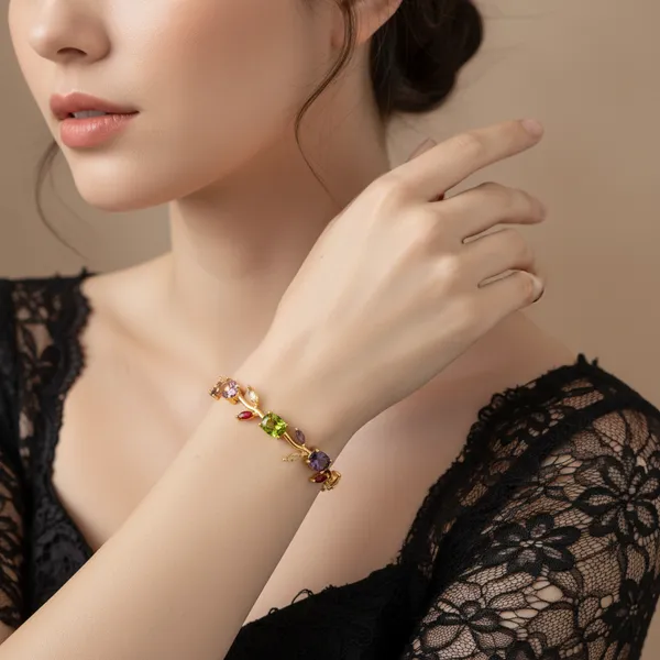 Tulip_Bloom_Gemstone_Gold_Bracelet