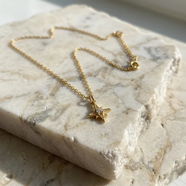 Celestial_Star_Pendant_Chain