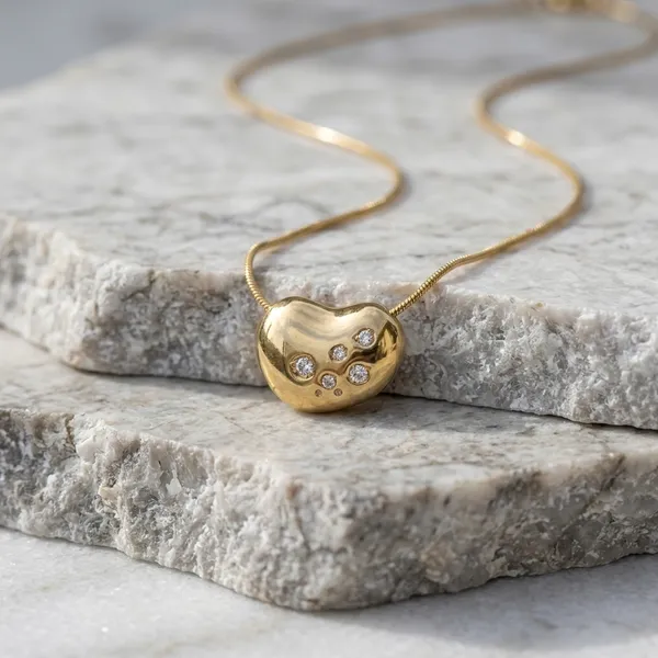 Golden_Celestial_Heart_Pendant_Chain
