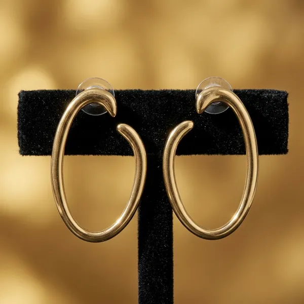 Sculptural_Gold_Open_Earrings