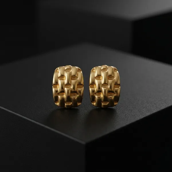 Vintage-Inspired_Gold_Woven_Basket_Weave_Earrings