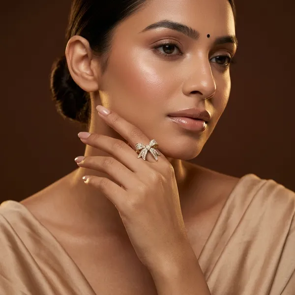 Sparkling_Gold_Bow_Ring