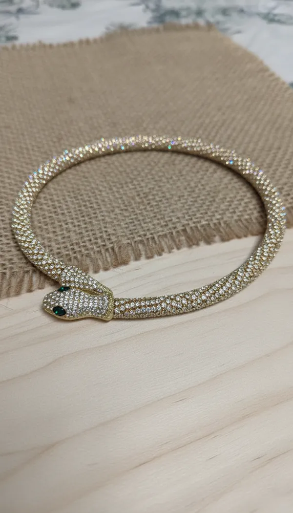 Anti_Tarnish_Crystal_Snake_Choker_Necklace_with_Emerald_Green_Eyes