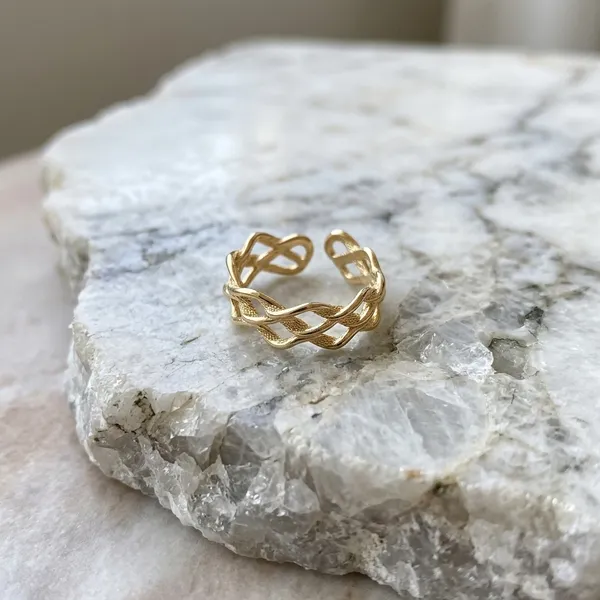 Gilded_Ivy_Openwork_Ring