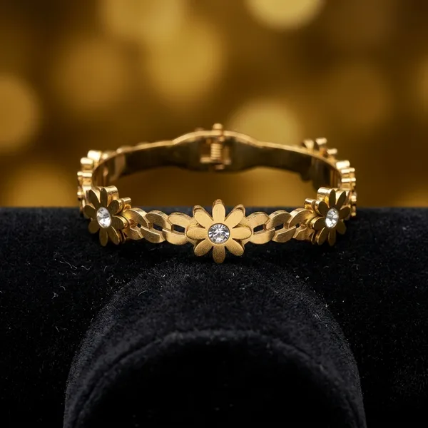 Golden_Bloom_Crystal_Bracelet