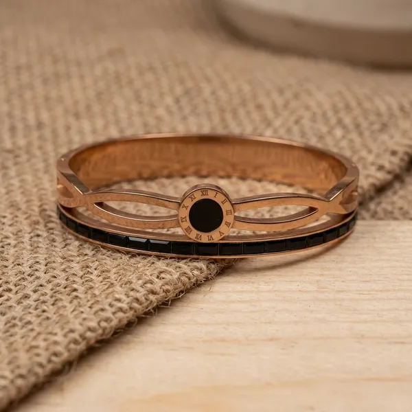 Rose_Gold_Bracelet_Roman_Bangle