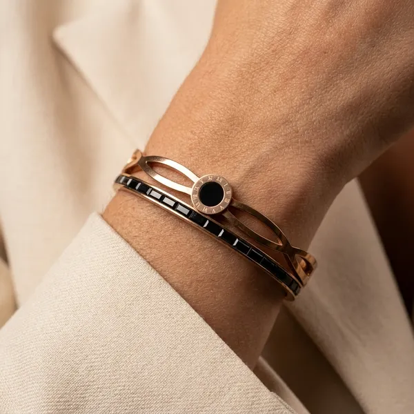 Rose_Gold_Bracelet_Roman_Bangle