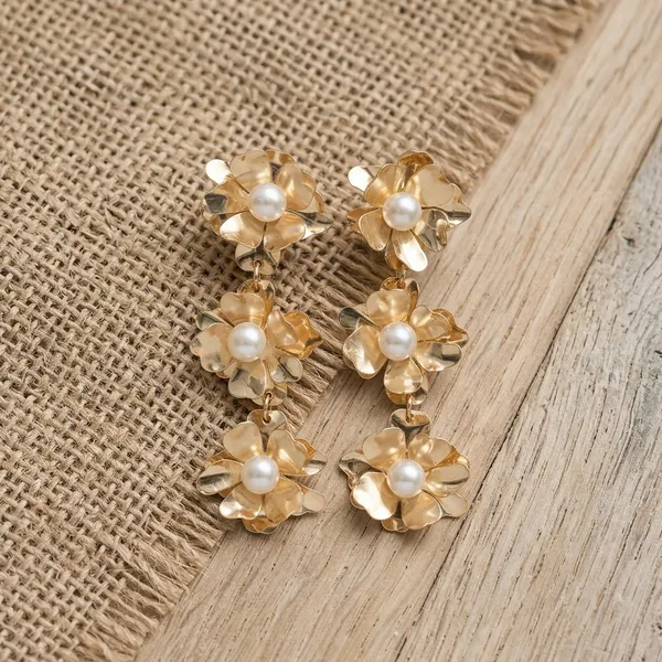Golden_Pearl_Bloom_Drop_Earrings