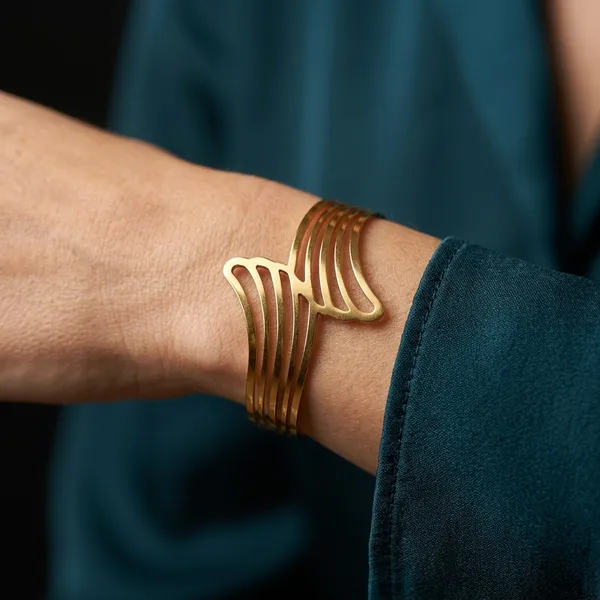 Golden_Wing_Cut-Out_Bracelet